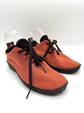 Arcopedico LS Knit Breathable Sneakers Sz 8-8.5 pumpkin
